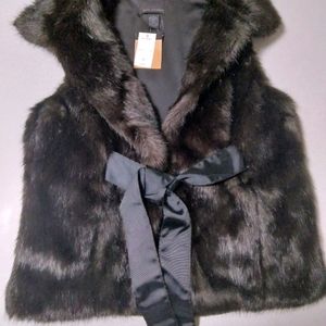 Steve Madden Magenta Faux Fur Vest Tie Close NWT